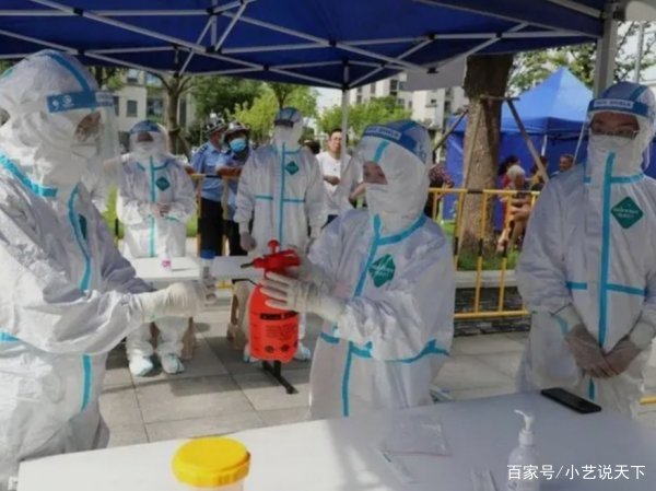 南昌3人先后组织27人聚餐被立案调查，他们这么做会被如何处罚？