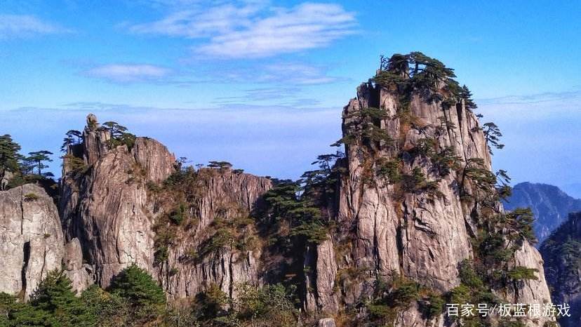 游客雨中爬黄山崩溃想回家，究竟是怎么回事？