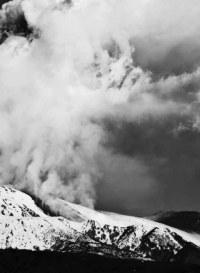 马荣火山是什么样的？